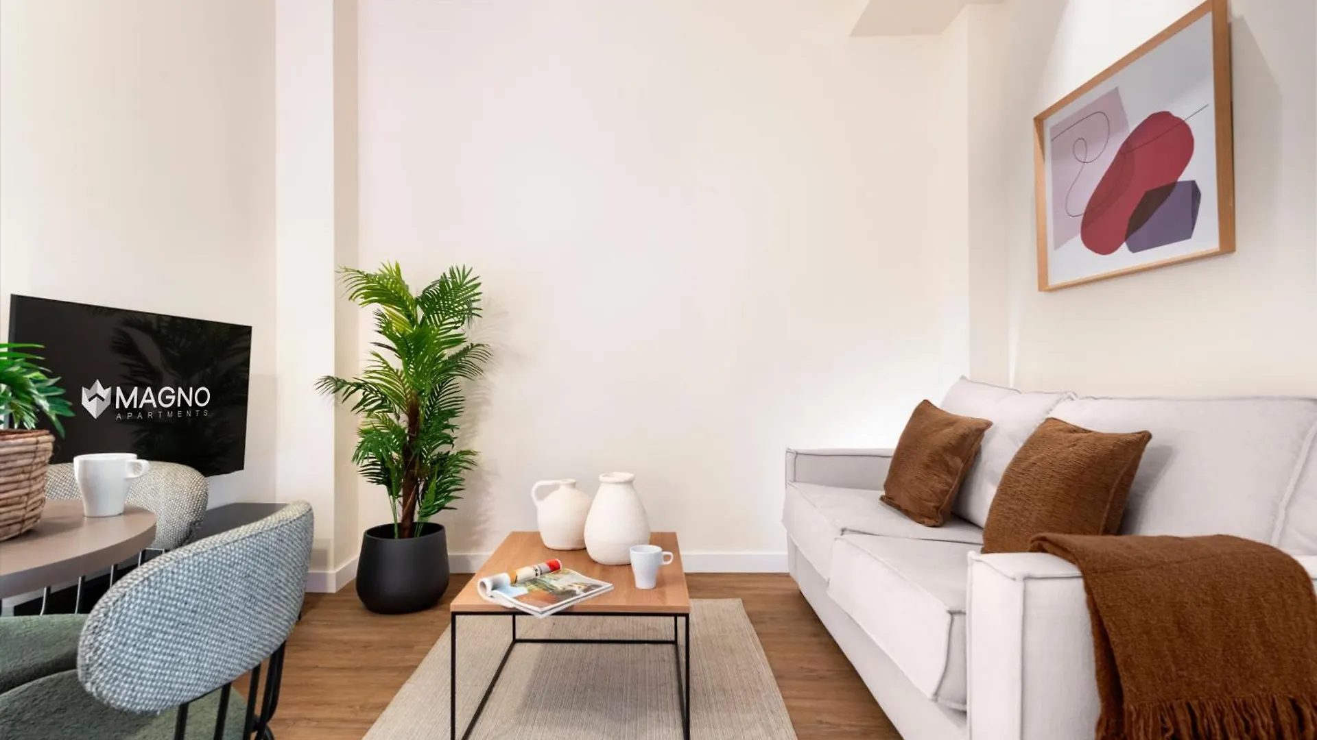 Magno Apartments Clavellinas - Pool And Parking Севилья