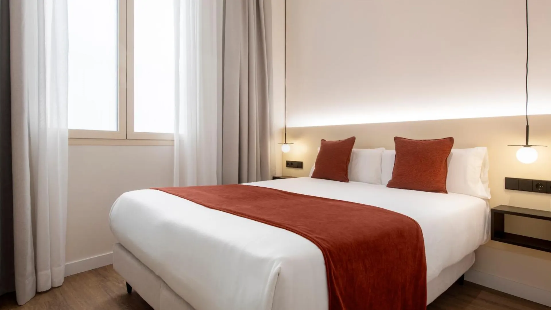 Magno Apartments Clavellinas - Pool And Parking Севилья 0*,  Испания