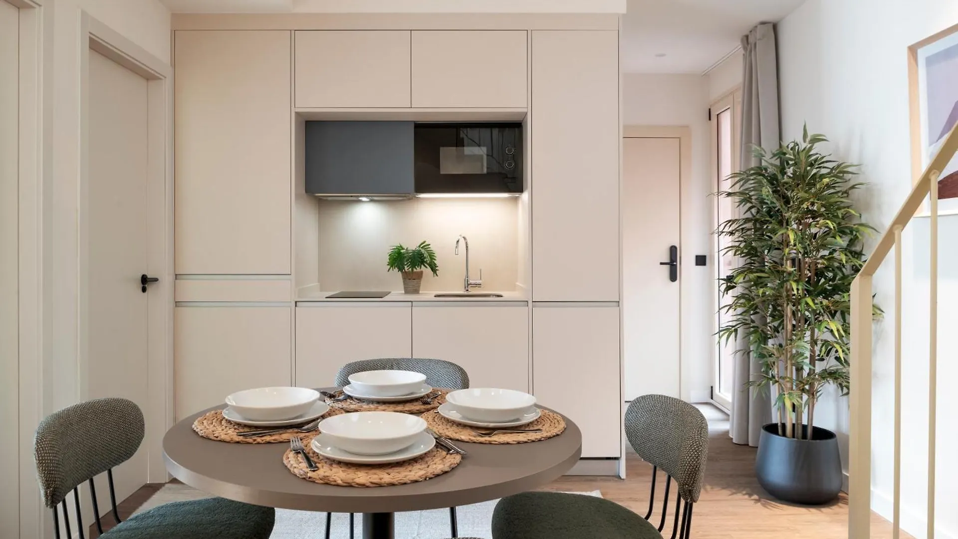 Magno Apartments Clavellinas - Pool And Parking Sevilla