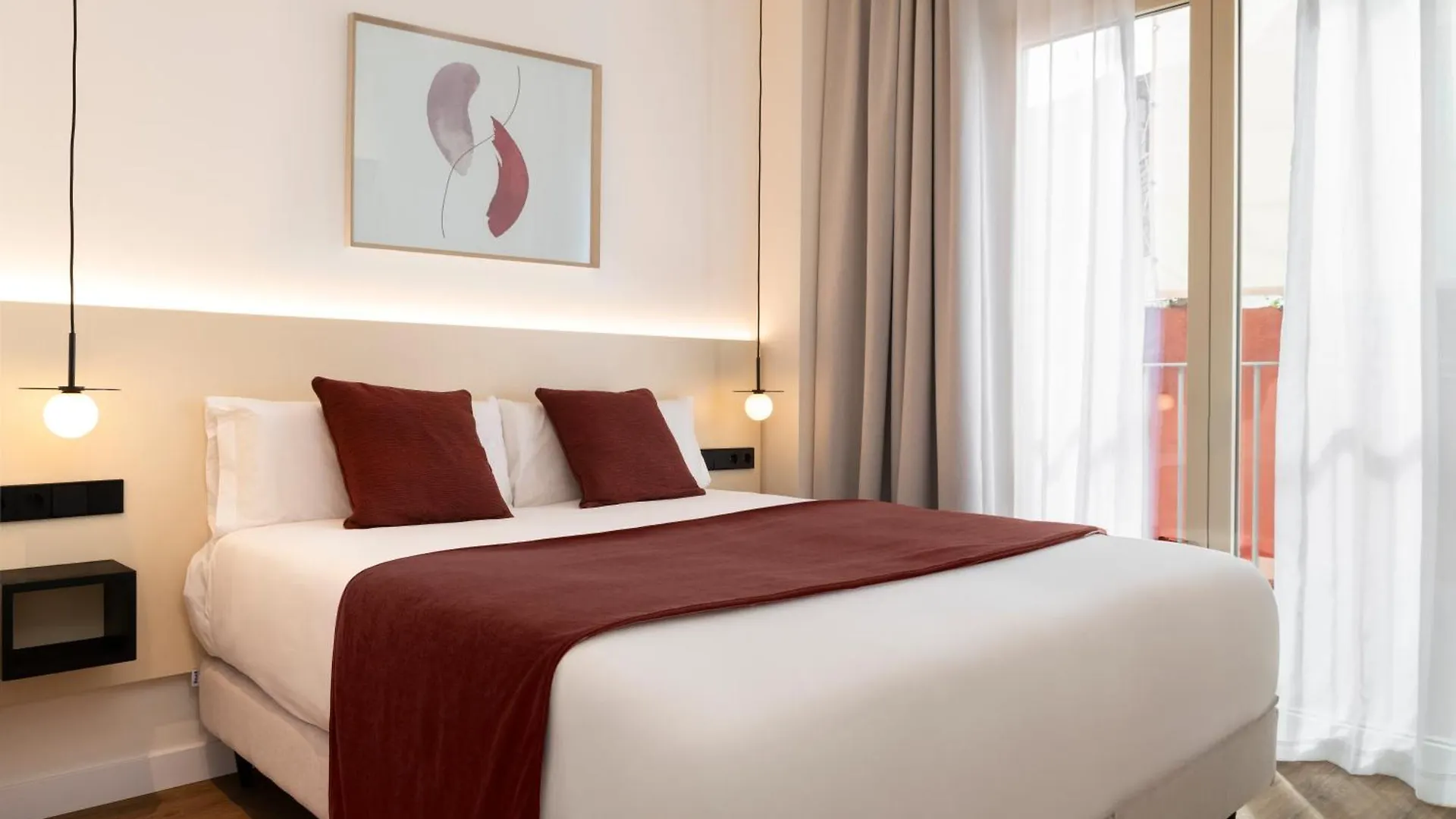 Magno Apartments Clavellinas - Pool And Parking Seville