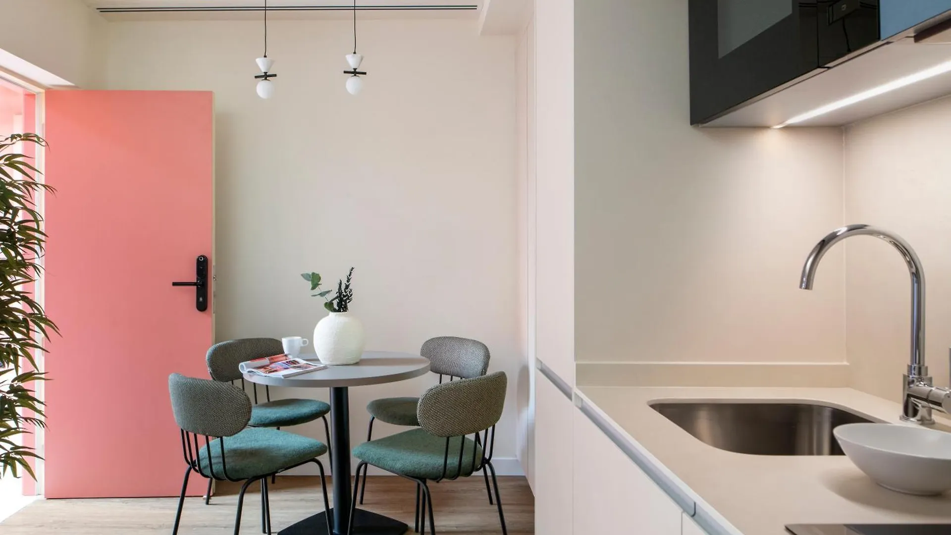 Magno Apartments Clavellinas - Pool And Parking Seville Spain